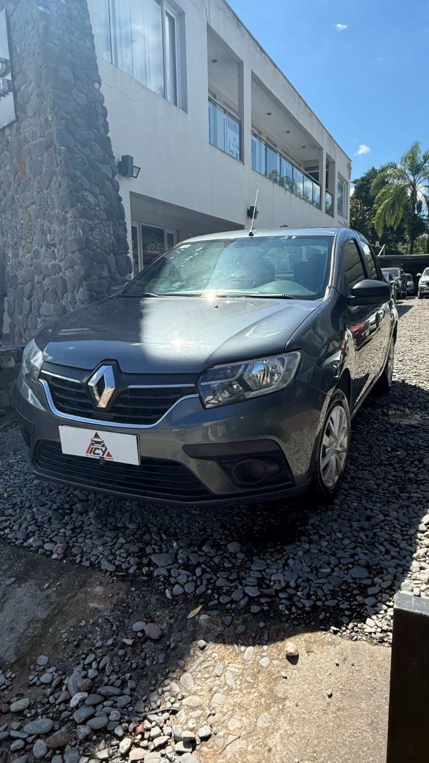 Renault Sandero life
