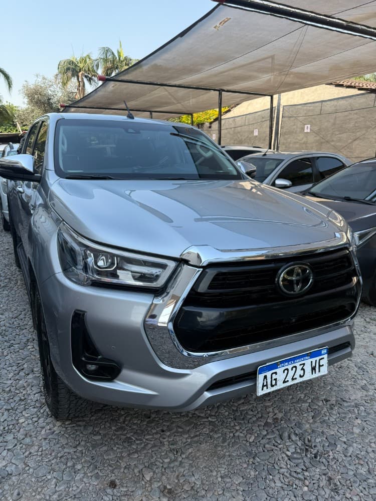 Toyota HILUX SRX 4X4 AT
