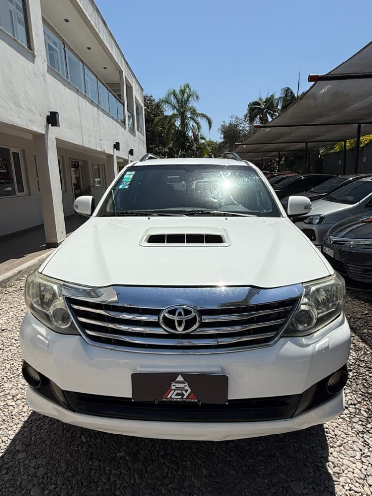 Toyota SW4 TDI SRV CUERO