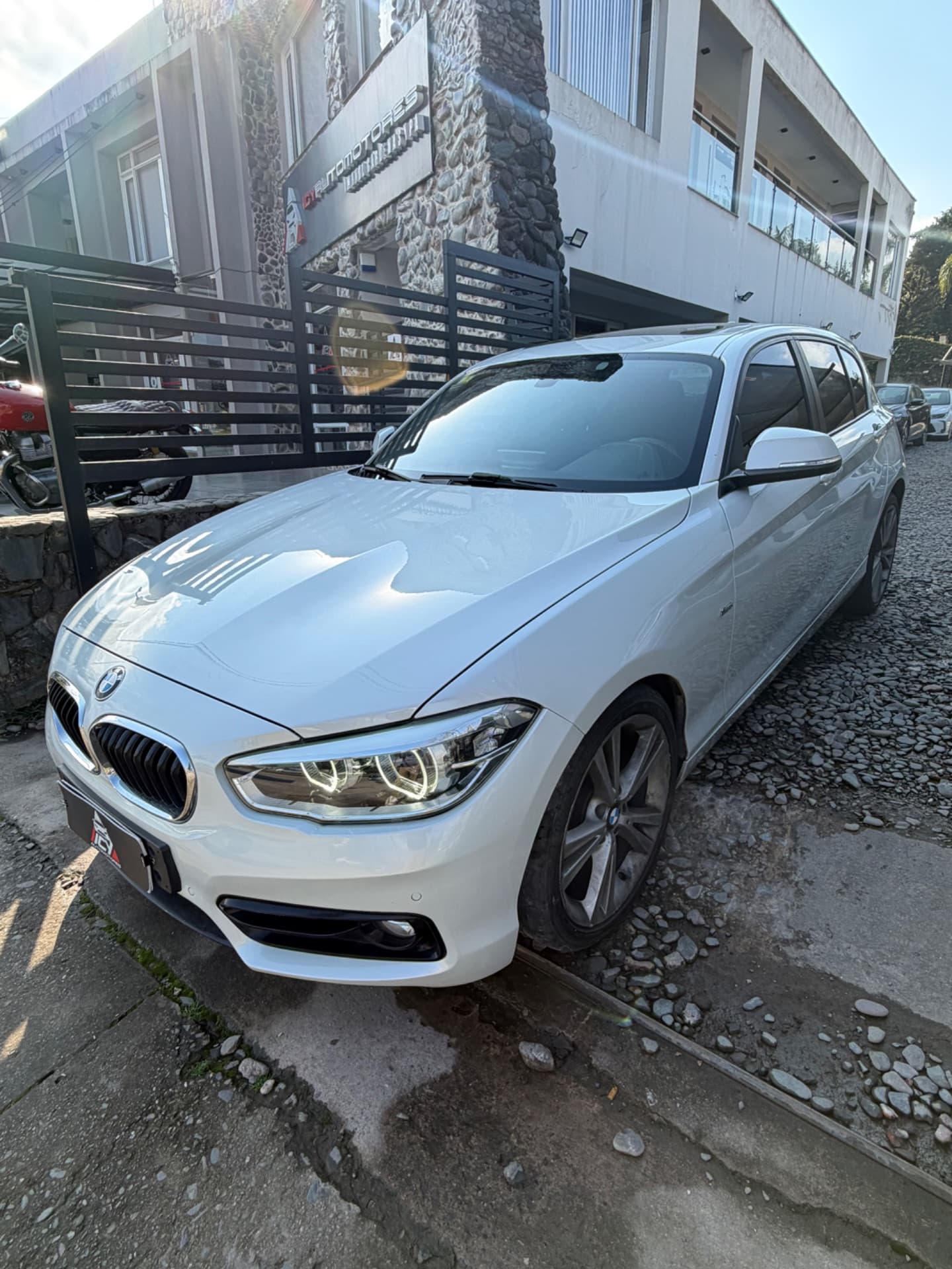 bmw 118i at — foto 1