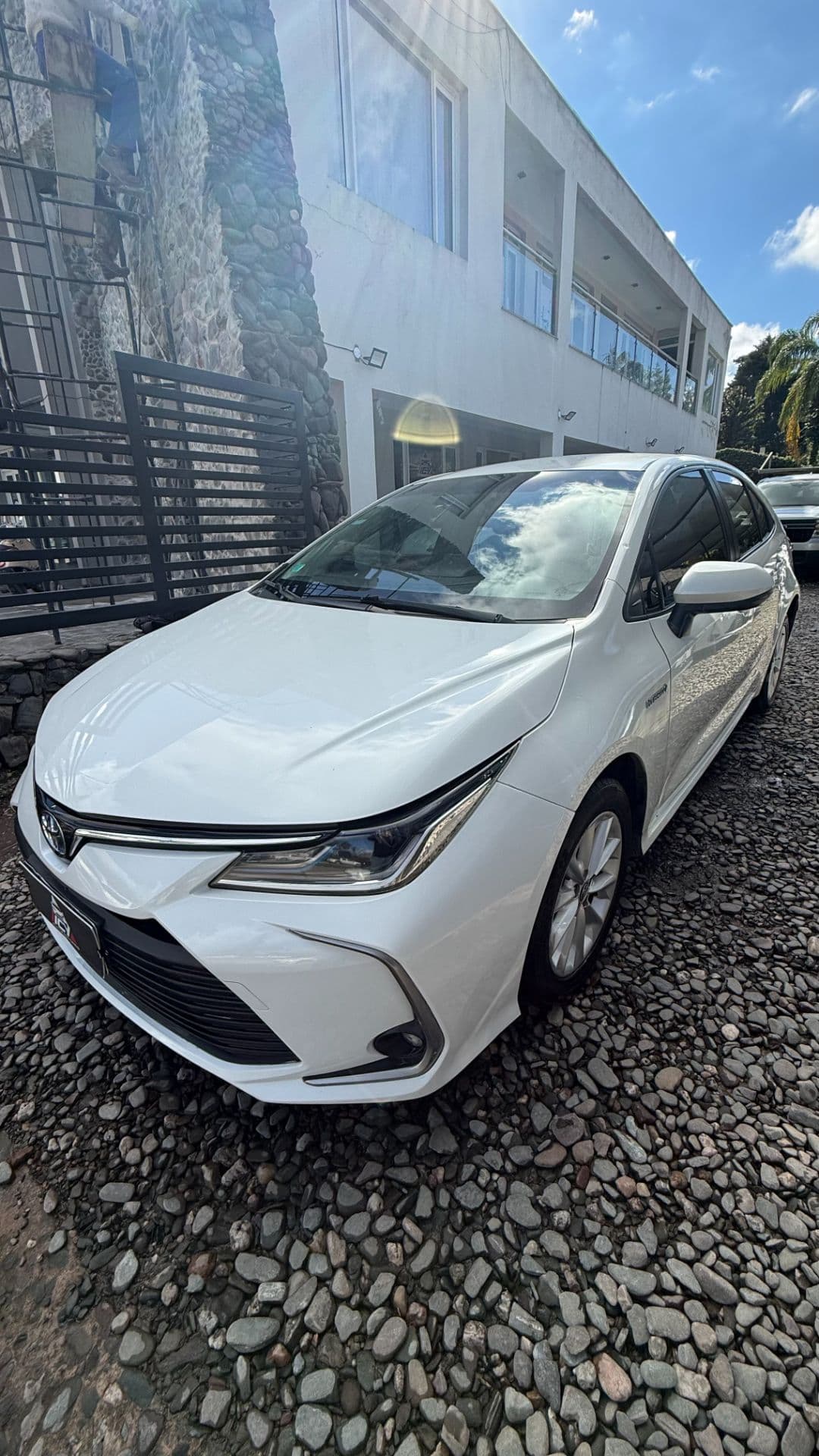 toyota corolla xei hv cvt — foto 1